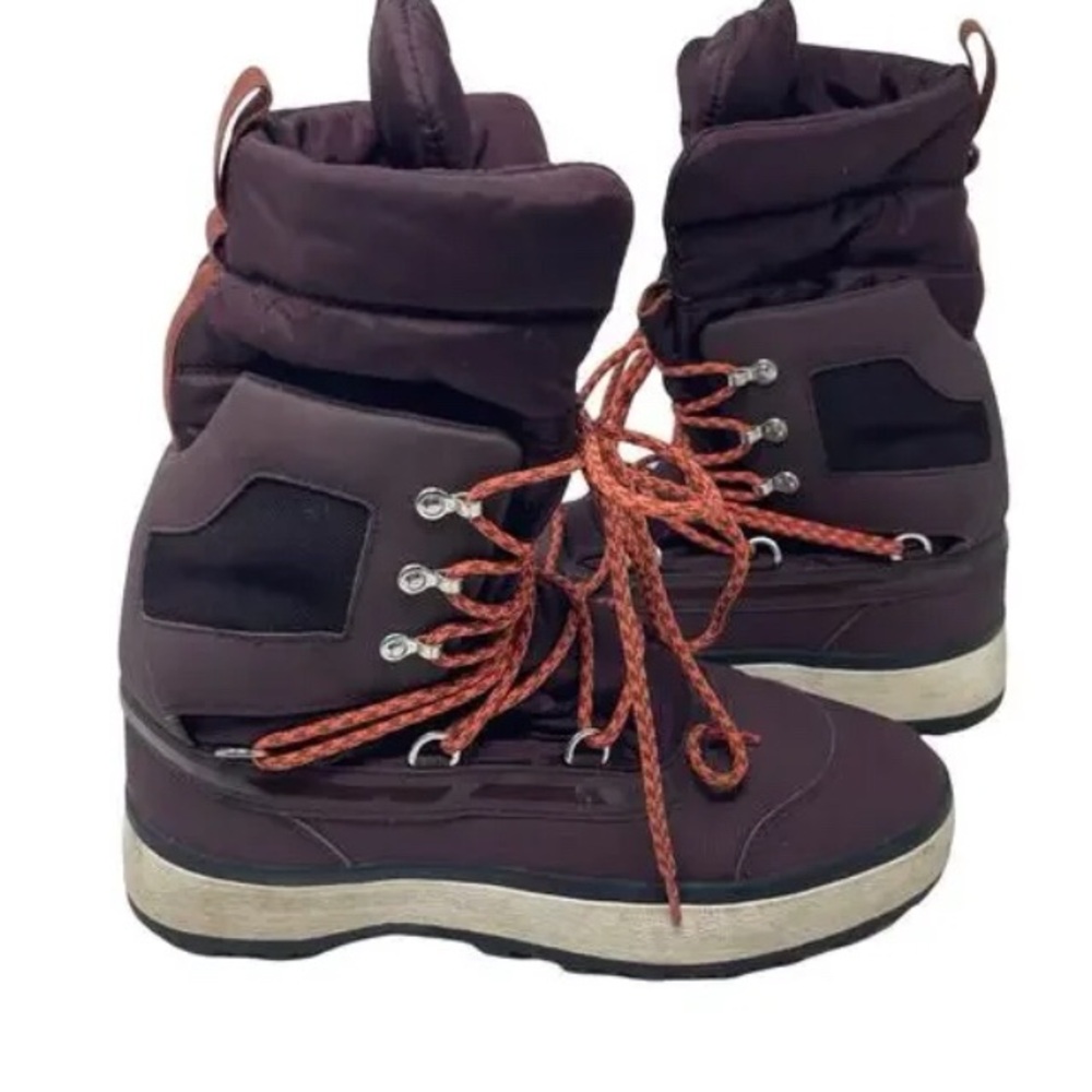 Stella McCartney for Adidas size 6  Women's Winter Boots with Red Laces